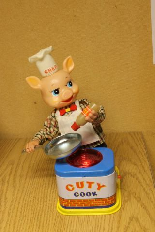 Rare 1950 ' s BATTERY OPERATED PIG CHEF Cuty Cook VINTAGE TIN TOY Hamberger 6