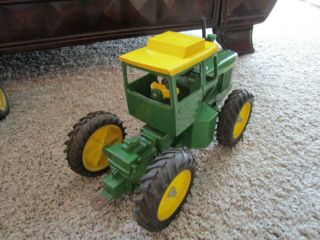 John Deere Farm Toy Tractor 7520 7020 4 Wheel Drive Rare 2