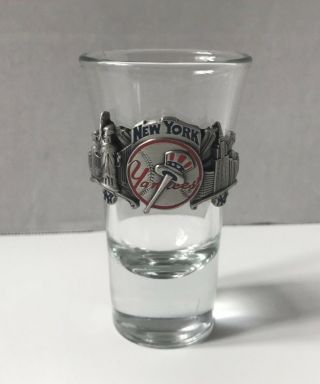 Rare Mlb York Yankees Shot Glass 3.  5 Inches Raised Metal
