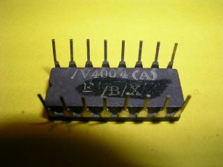 National Semiconductor (NS,  NSC) INS4004J (Intel 4004,  C4004) - Very Rare 3