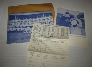 Rare 1957 York Yankee Team Photo Mickey Mantle Schedule Mail In