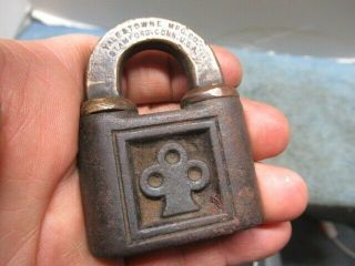 YALE ptpk push padlock lock w/key.  Very rare w/1880 patent date on the shackle 3