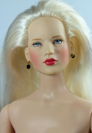 Tonner 19 " Grace American Model Rare Le From 1998