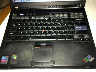 IBM Thinkpad T41 Laptop with Windows 98 installed,  Rare 4