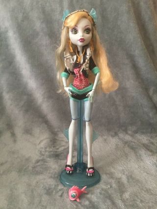 Monster High Lagoona Blue 1st First Wave 1 Authentic Rare Doll,  Outfit And Pet