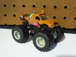 Hot Wheels Monster Jam Truck 1/64 Rare Diecast Scooby Doo