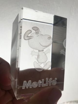 Snoopy Metlife Promo Laser Glass Crystal Cube 4” X 3” Very Rare Advertising