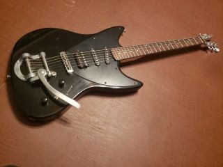 Vacarro 6 String Guitar With Whammy Bar Rare Serial 0009 Black Please Read