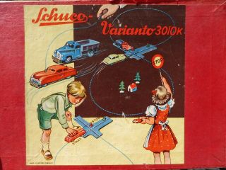 RARE 1950 ' s SCHUCO VARIANTO 3010K WIND - UP CAR & VAN SET 4