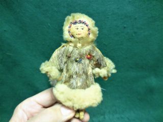 2 Rare Very Old Handmade Authentic Inuit Eskimo Dolls.  Real Fur 5