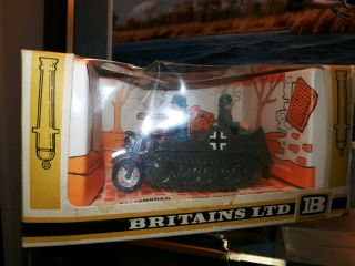 Britains Ltd.  German Kettenkrad No.  9780 Htf Rare