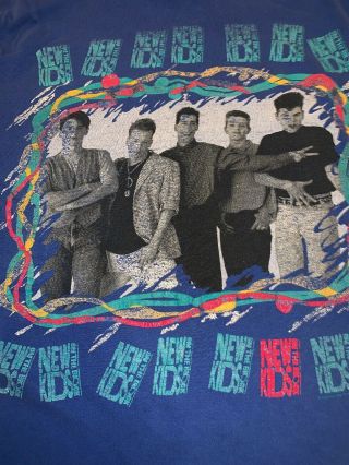 Vintage 80’s Blue Rare Kids on the Block Tour t - shirt Boy Band SZ L 2