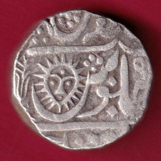 Indore State - Sun Face - One Rupee - Rare Silver Coin Ba11