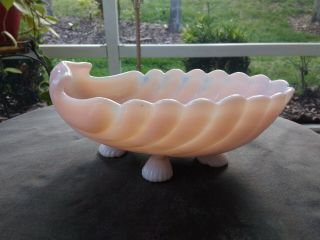 Rare Cambridge Art Deco Glass Crown Tuscan Opalescent Pink Footed Shell Vase