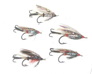 5 rarely seen Vintage Gut eyed Salmon flies size 1 with flying treble hooks 4