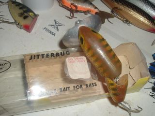 old fishing lures Fred Arbogast Jitterbug RARE Color Jointed NIB 670 - 06 Parrot 3