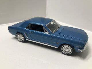Sunnyside 7734 1/24 Diecast 1964 1/2 Ford Mustang Coupe Rare Blue