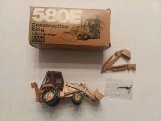 Rare Case Excavator 580e Construction King 1:35 Scale Model Back Hoe Truck L@@k