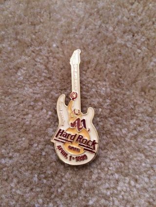 Hard Rock Cafe 1995 Calagary Grand Opening Guitar Cowboy Pin Very Rare Le