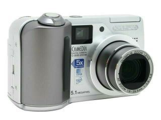 Olympus Camedia C - 5500 Zoom Digital Camera.  Extremely Rare Model.  Boxed