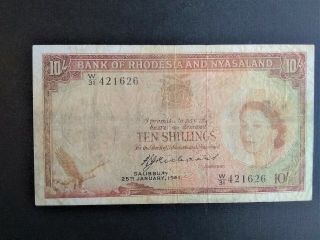 Rhodesia & Nyasaland P20b 1961 10 Ten Shillings Very Rare Qeii Vg - Fine