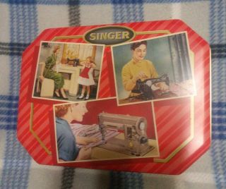 Rare Collectable Cut Corner Tin Box Hinged Singer Sewing Machines Quilt Red 8x6 "
