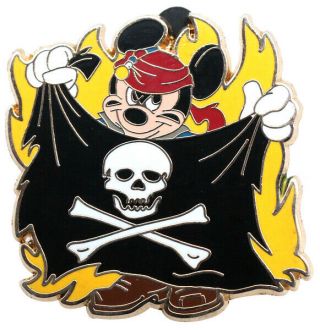 2011 Disney Pirates Mickey Mouse Pin Rare