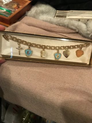 Vintage Rare Charm Bracelet Atlantic City Nj Catholic Boxed Bible Crucifix