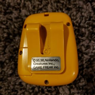 Rare Vintage Nintendo Pokemon Pikachu Virtual Pet Tamagotchi 1998.  EUC 3