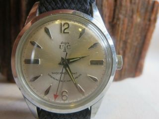Rare Vintage Utc Stainless Steel Red Second Hand Wristwatch Runs Rp10