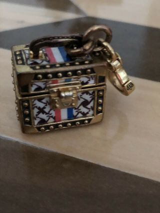 Juicy Couture Rare Train Case Charm Tarnish On Handles And Rings