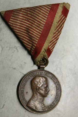 Rare Orig Austria Kuk Ww1 Bronze Bravery Medal Kaiser Karl Carl With Ribbon