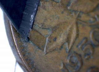 Rare 1 Cent Canada Major Error (extra Metal) Look All Picture