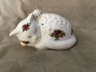 Rare Royal Albert Old Country Roses English Made,  China Kitty Cat Figurine