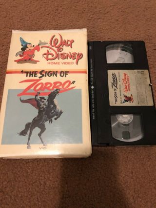 Disney - ‘The Sign Of Zorro’ (47V) VHS (White Clam Shell) Rare 4