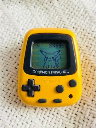 RARE Nintendo Pokemon Pikachu Virtual Pet Tamagotchi 1998 3