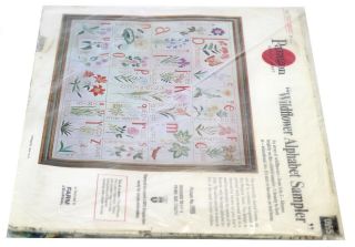 WILDFLOWER ALPHABET SAMPLER Rare Embroidery Kit Paragon 0955 Linen Fabric 3