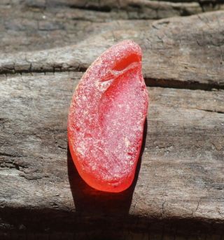 RARE,  NEAR FLAWLESS SCARLET RED FROSTY PARTIAL SEAGLASS BOTTLE BOTTOM U.  V 4