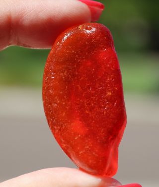 RARE,  NEAR FLAWLESS SCARLET RED FROSTY PARTIAL SEAGLASS BOTTLE BOTTOM U.  V 7