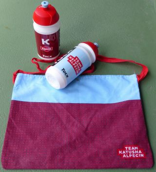Rare Orig.  2019 Tour De France Team Katusha Alpecin Water Bottle Feed Bag Set