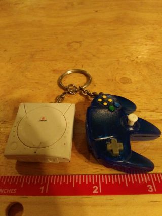 Cd Dreamcast Console,  N64 Controller Shaped Keychains Rare Promo Promotional