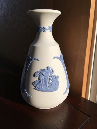 Vintage Wedgwood Jasperware Rare White Bud Vase 5 "