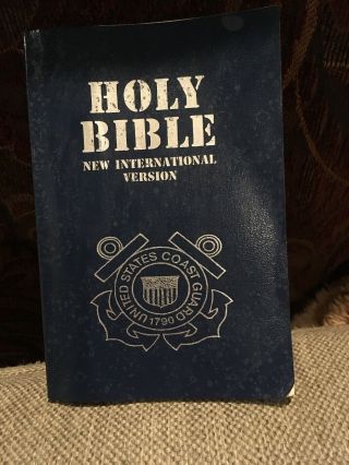 Vintage 1984 U.  S Coast Guard Military Int Bible Society Holy Bible Rare Usa