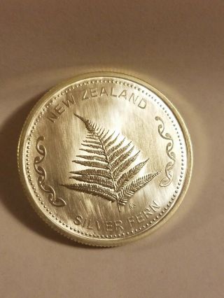 1 Troy Ounce Oz Zealand Fine Silver Fern Round Coin Rare