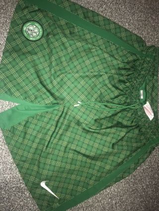Celtic 3rd Shorts 2008/09 Medium Rare