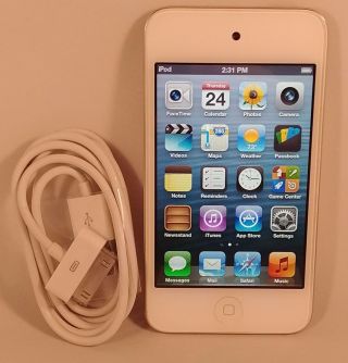 White Apple Ipod Touch 4th Generation (8 Gb) Great Bundled Charger Rare