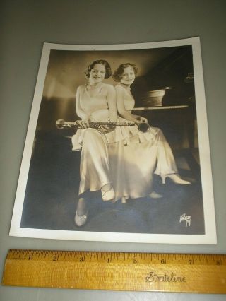 Rare Vintage Press Publicity Photo Hilton Sisters Siamese Twins