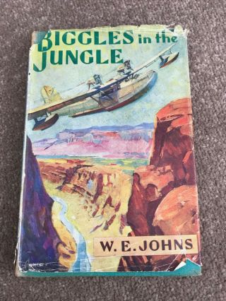 Captain W E Johns Biggles In The Jungle Book 1945 Rare Dj
