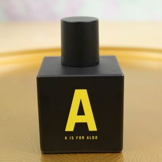 A Is For Aldo Yellow Men 