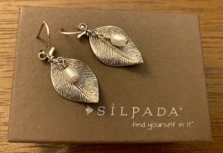 Extremely Rare Silpada Leaf & Pearl Earrings W1907 (matches Bracelet B1631)